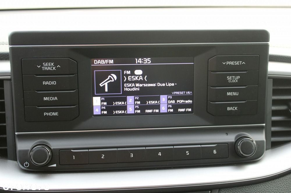 Kia Ceed - 21