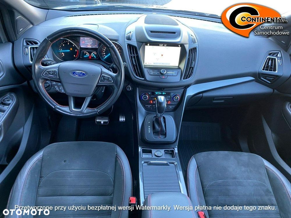 Ford Kuga - 11