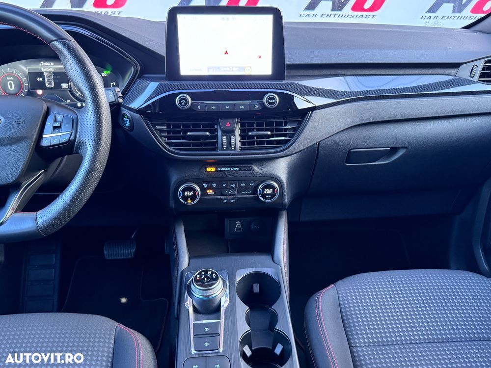 Ford Kuga 2.5 Duratec FHEV ST-LINE X - 27