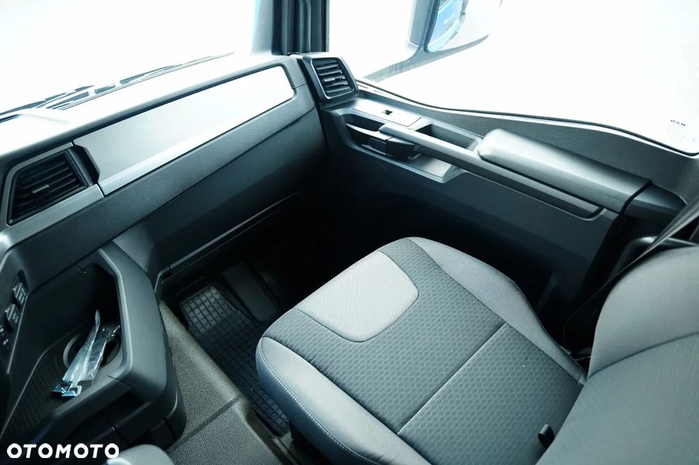MAN TGS 41.480 / 8X8 / WYWROTKA / TYLNOZSYPOWA / KH KIPPER / HARDOX / BOGATE WYPOSAŻENIE / - 34