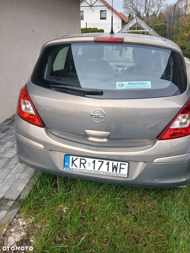Opel Corsa 1.2 16V Enjoy - 4