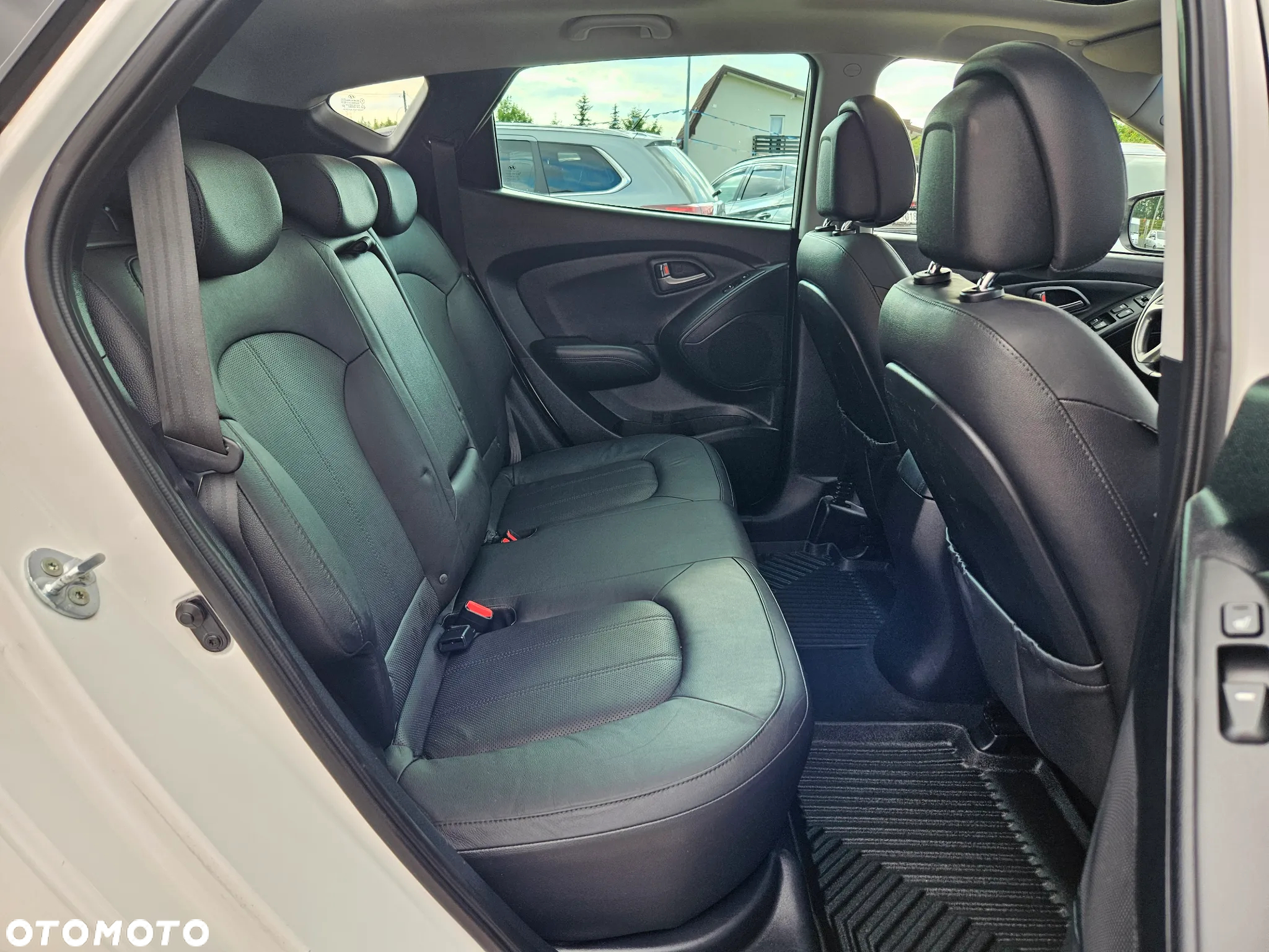 Hyundai ix35 1.6 GDI Premium 2WD - 21