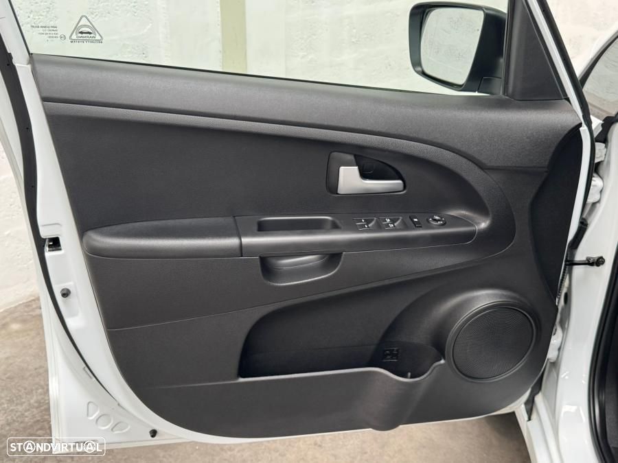 Kia Venga 1.4 CRDi ISG More - 22