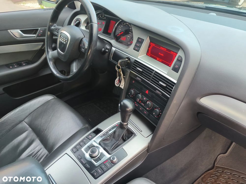 Audi A6 Avant 2.4 multitronic - 19