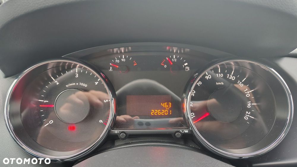 Peugeot 3008 2.0 HDi Allure - 14