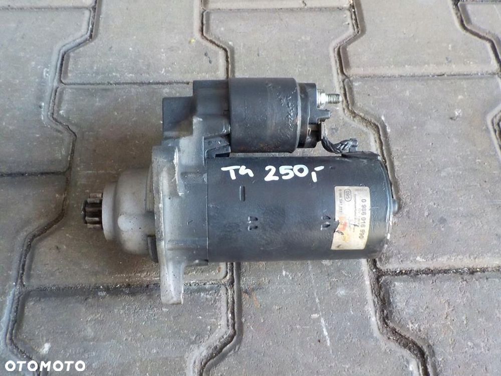 VW T4 96-03 2.5 TDI 2.4 D ROZRUSZNIK STARTER - 1