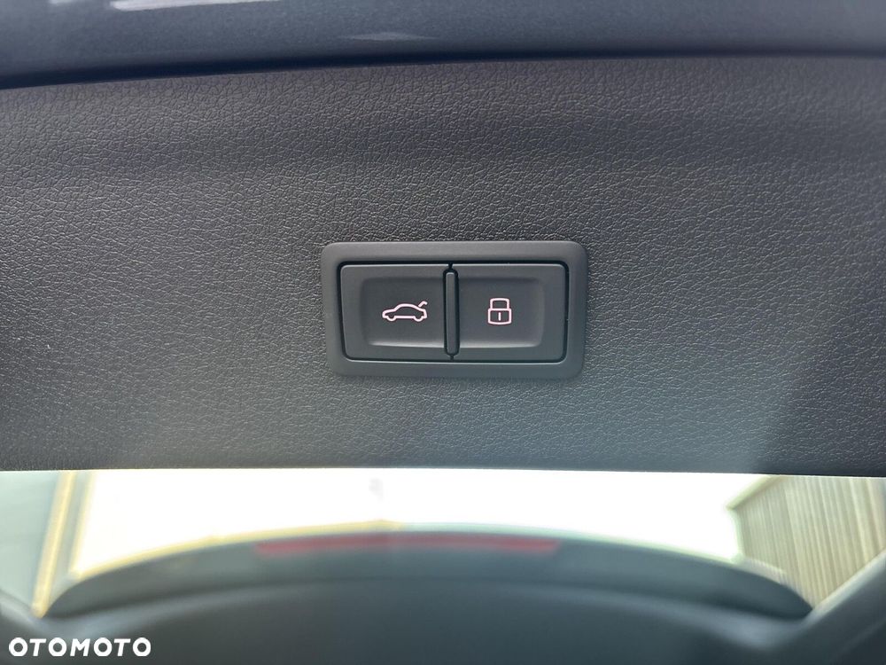 Audi Q3 1.4 TFSI CoD ultra S tronic - 26