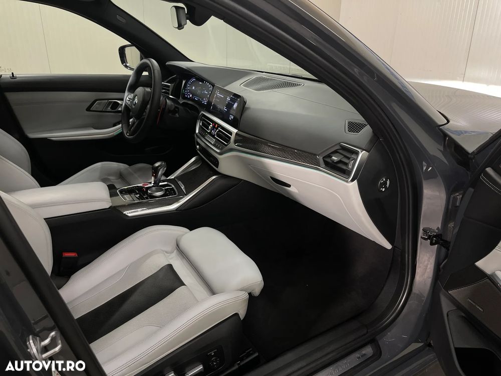 BMW M3 Competition xDrive AT - 12