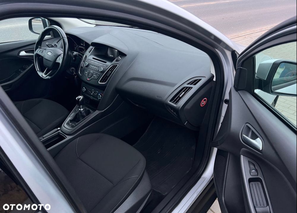 Ford Focus 1.5 TDCi Trend - 16