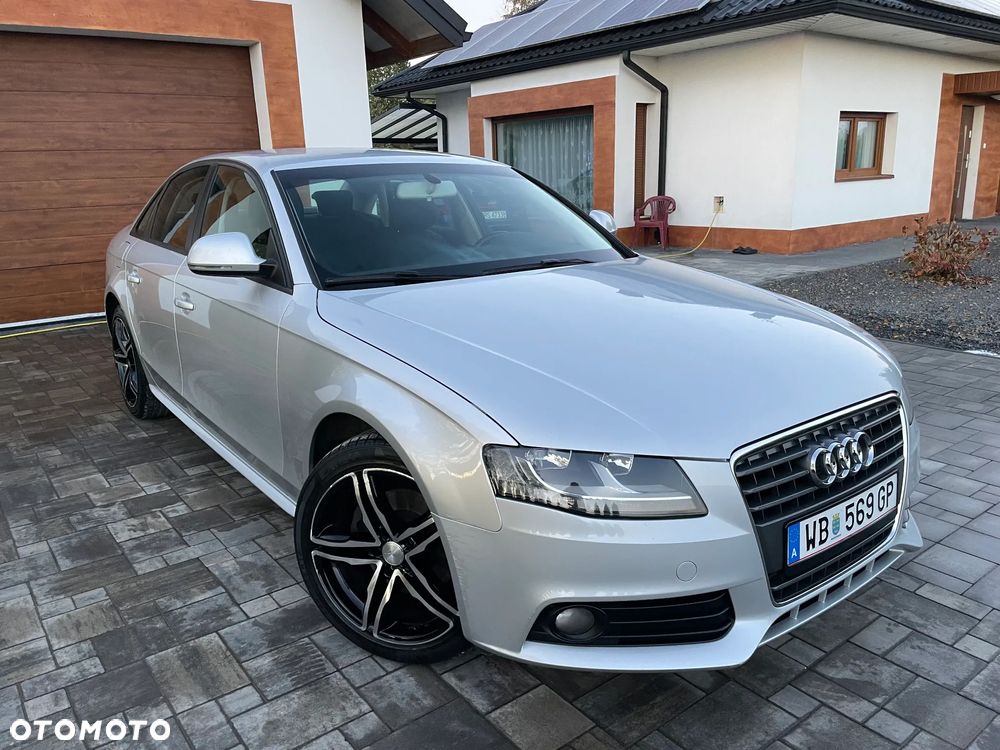 Audi A4 - 1