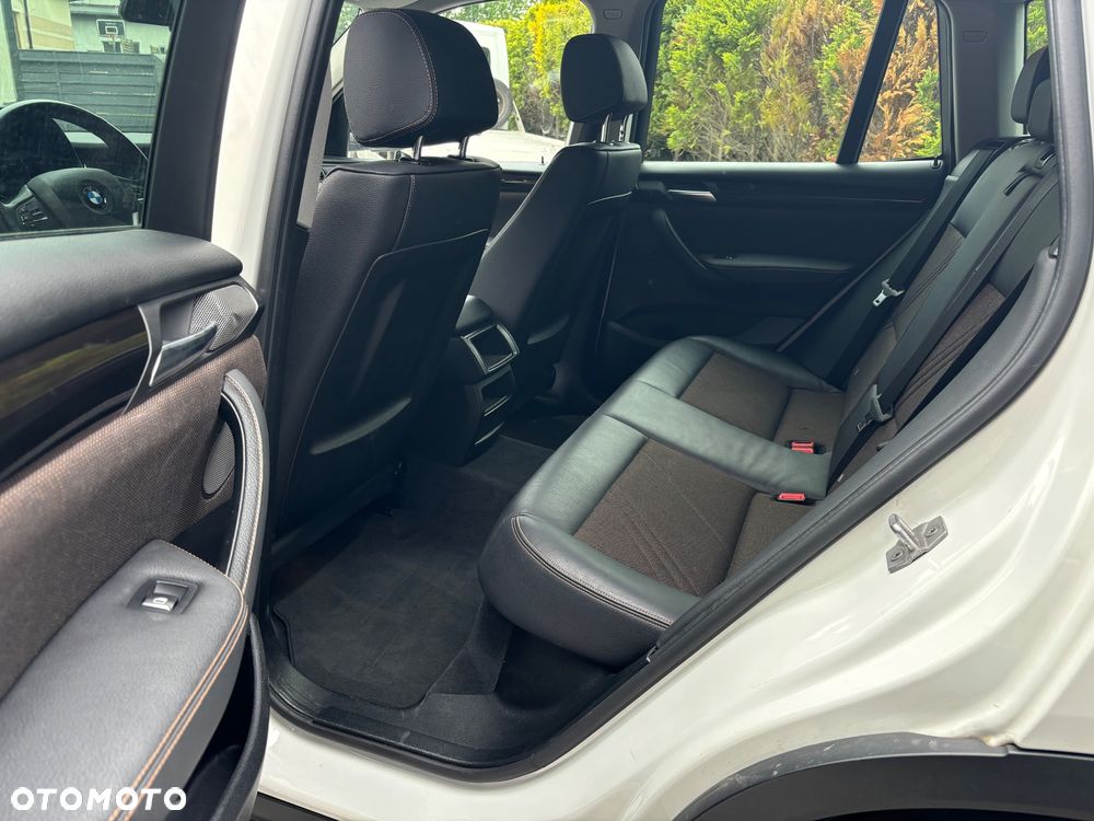 BMW X3 xDrive30d Sport-Aut xLine - 15
