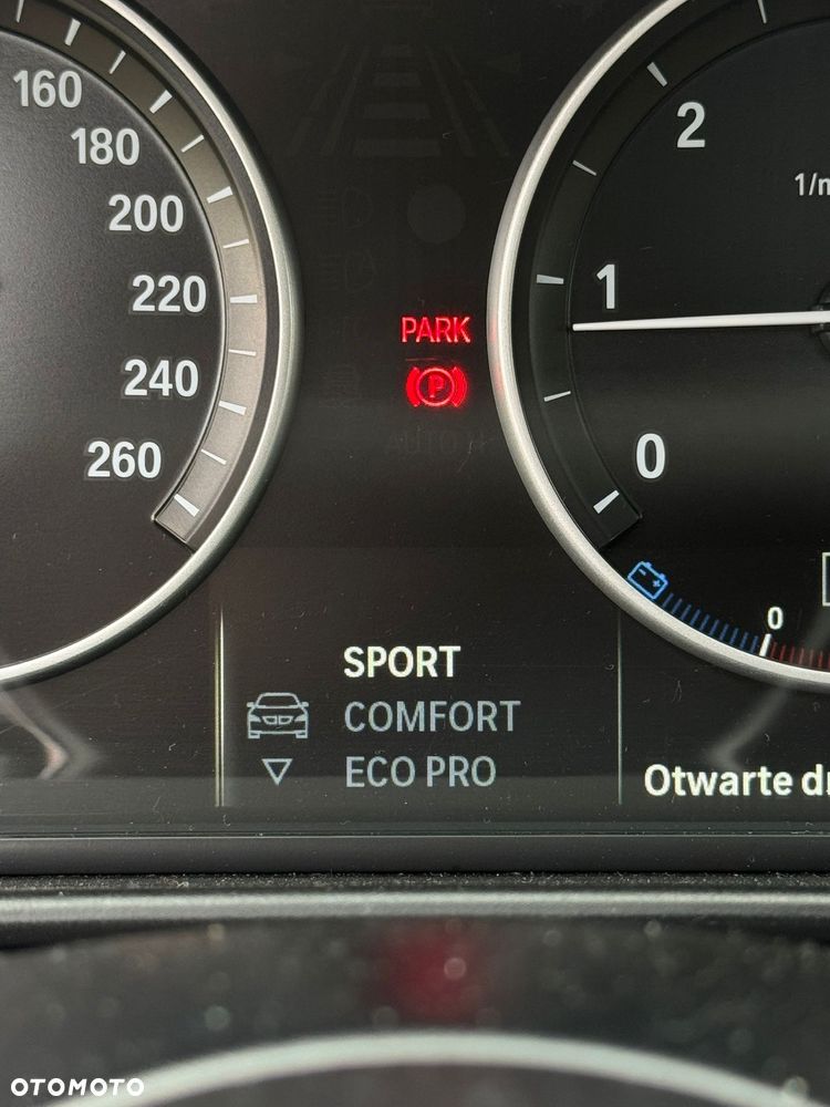 BMW Seria 5 520d xDrive MHEV Business Edition sport - 22