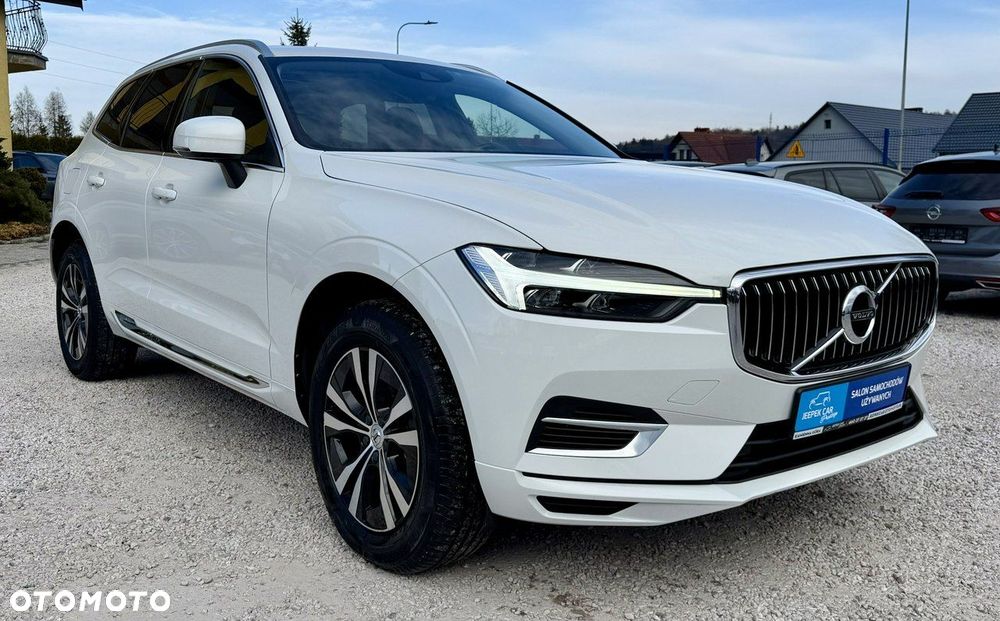 Volvo XC 60 T6 AWD Recharge Geartronic Inscription - 3