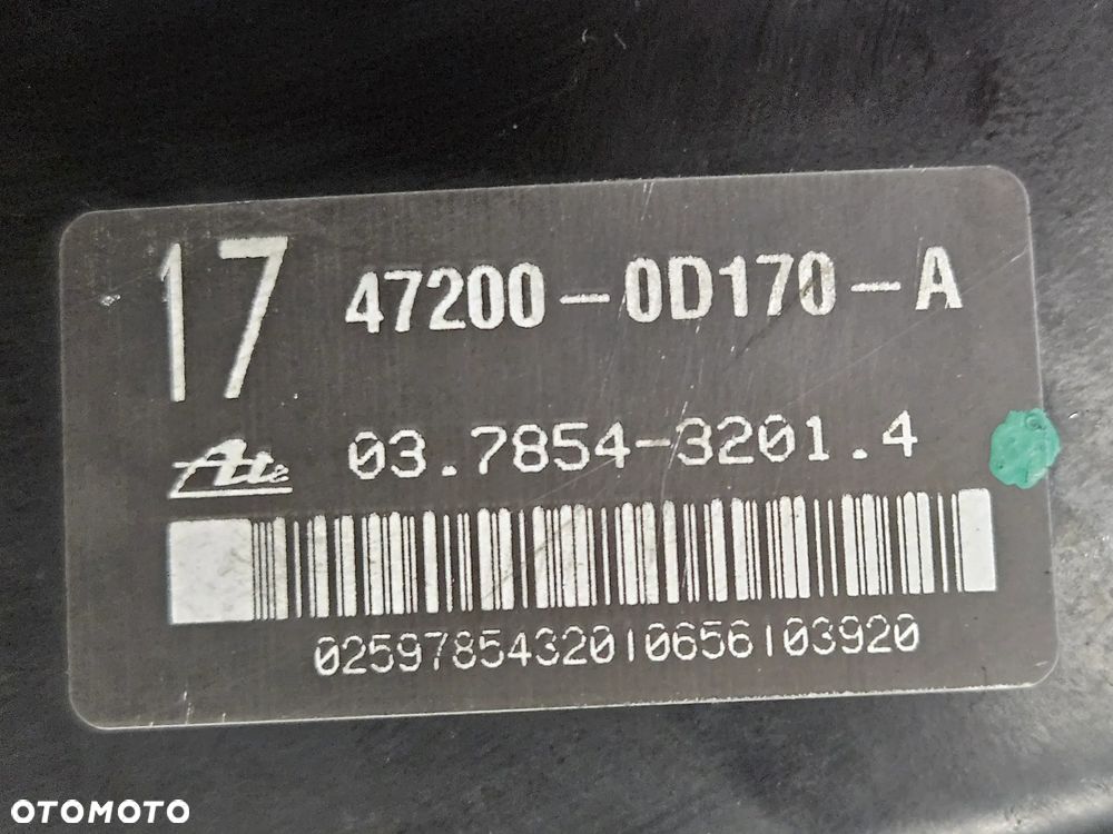 Toyota Yaris II 2 06-11 serwo hamulcowe 47200-0D170 - 2