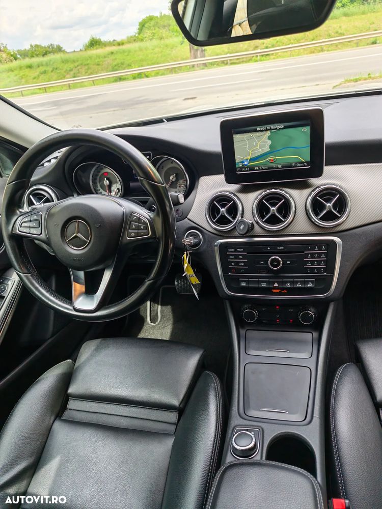 Mercedes-Benz GLA 200 (CDI) d 4Matic 7G-DCT Urban - 10