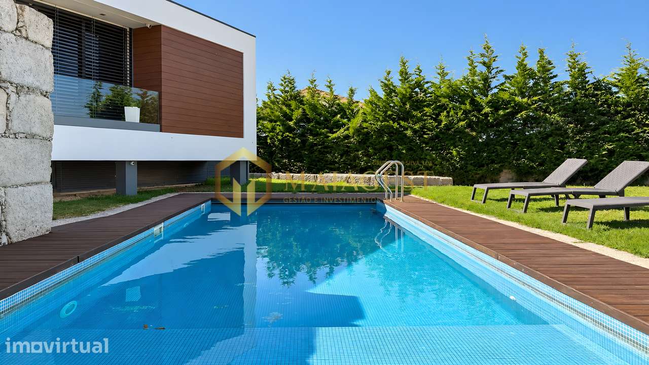 Moradia T3 Independente com Piscina, Amplo Jardim e Privacidade - Grande imagem: 3/17