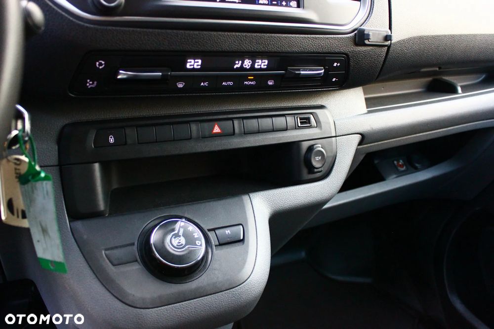 Peugeot EXPERT 2.0 177KM AUTOMAT BRYGADÓWKA 6 OSOBOWY NAVIGACJA KAMERA COFANIA ŁADNE AUTO - 28