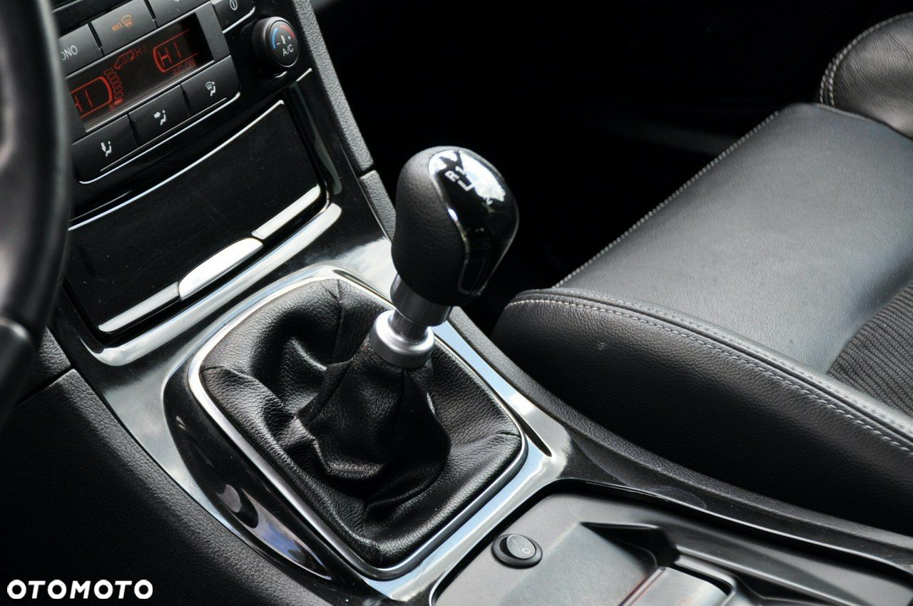 Ford Galaxy - 33