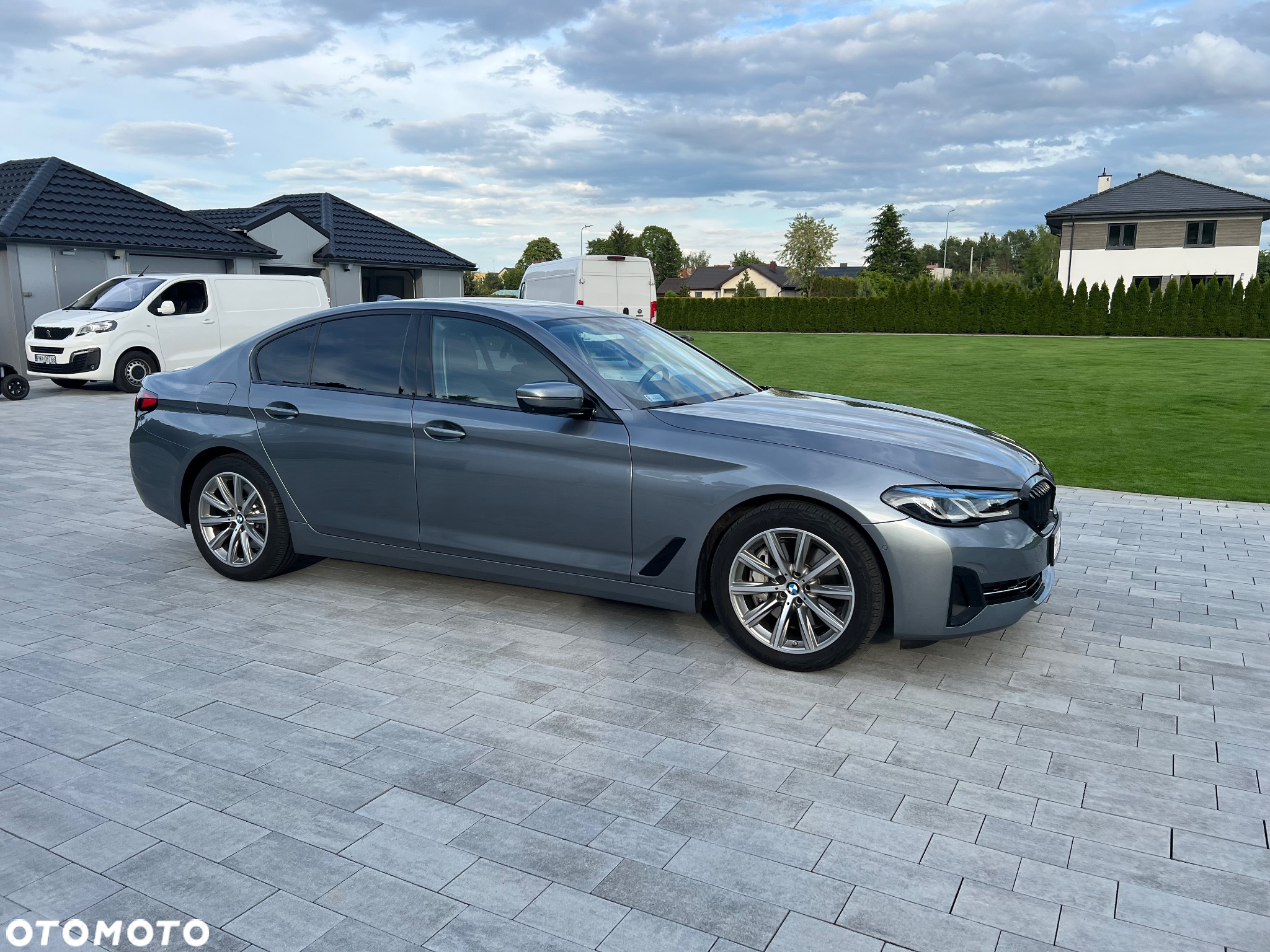 BMW Seria 5 540d xDrive Sport Line sport - 10