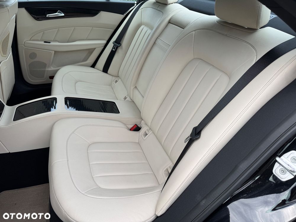 Mercedes-Benz CLS 500 4-Matic 9G-TRONIC - 7