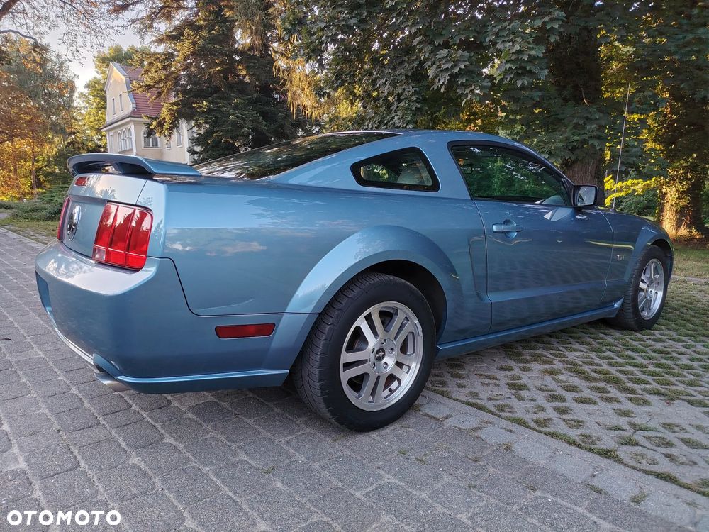 Ford Mustang - 11
