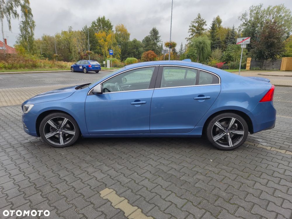 Volvo S60 D4 Drive-E R-Design Momentum - 5