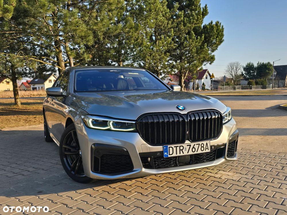 BMW Seria 7 750i xDrive sport - 5