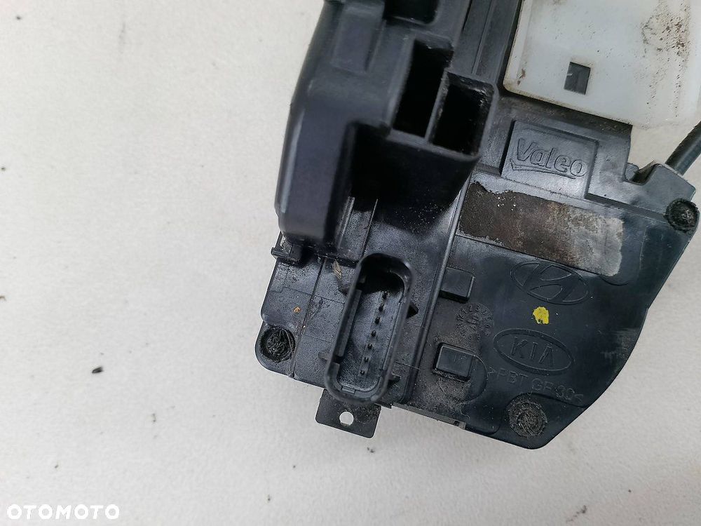 ZAMEK DRZWI LEWY PRZÓD KIA CEE'D I - 3