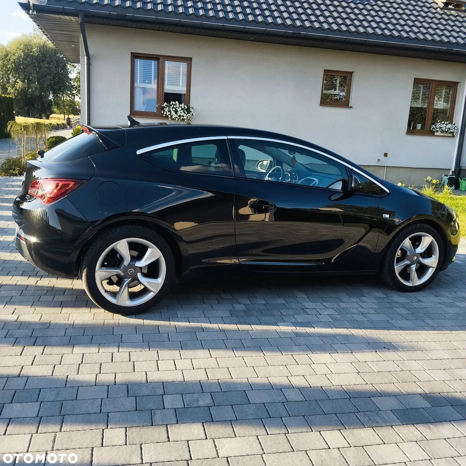 Opel Astra GTC 1.4 Turbo - 26
