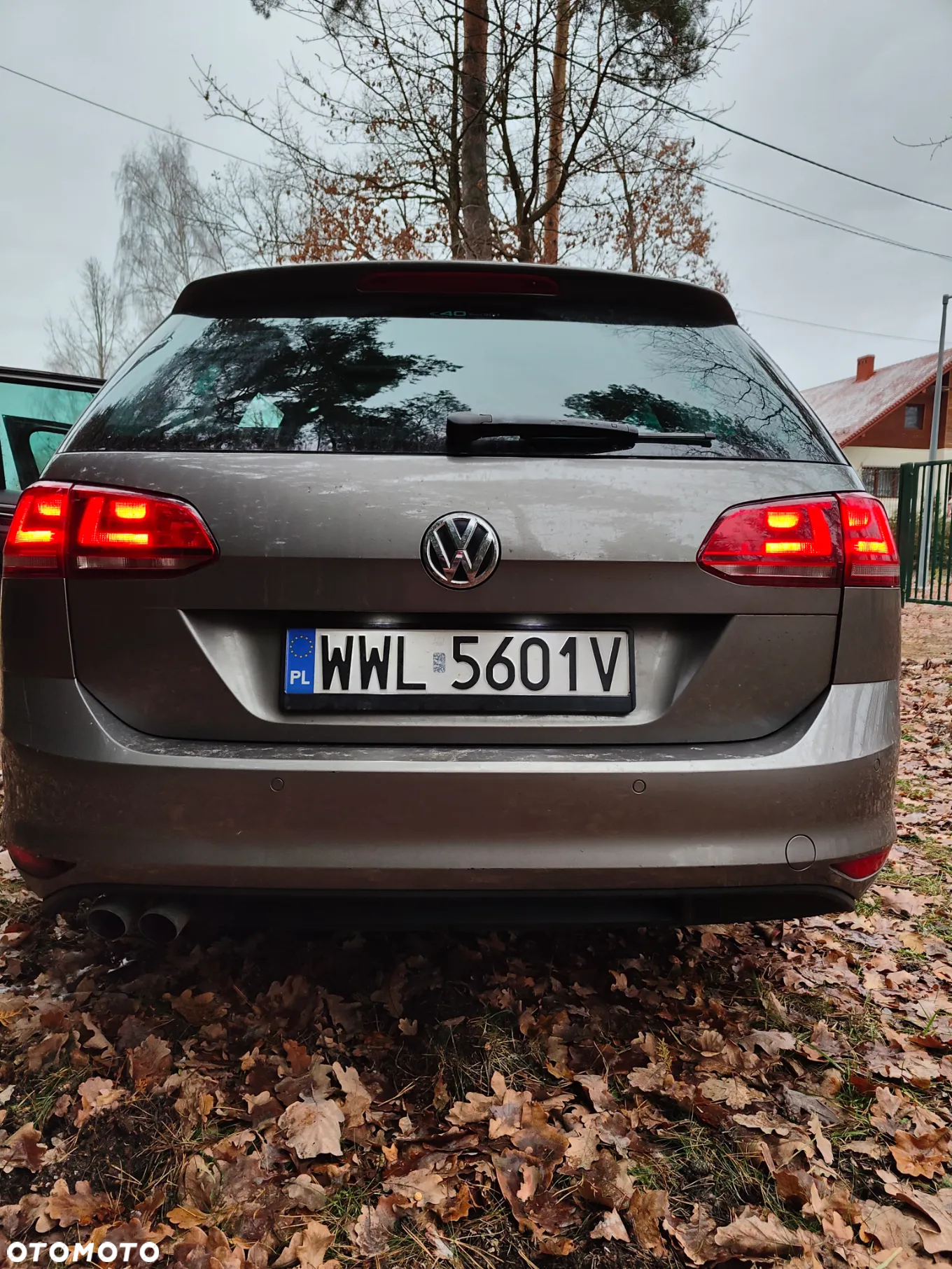 Volkswagen Golf 2.0 TDI SCR DSG Comfortline - 4