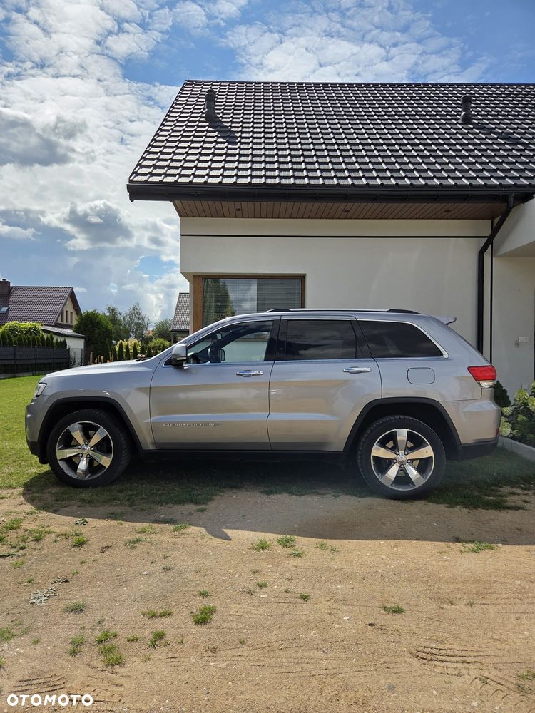 Jeep Grand Cherokee - 3