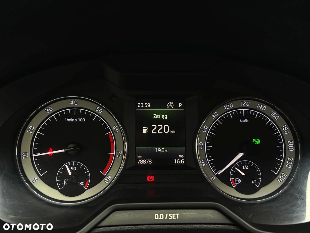 Skoda Octavia 1.5 TSI ACT DSG Ambition - 21