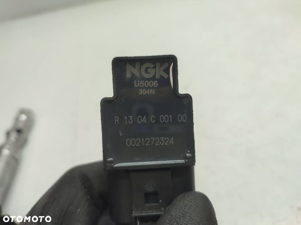 CEWKA ZAPŁONOWA KOMPLET SKODA FABIA II 1.2B R1304C00100 NGK - 3