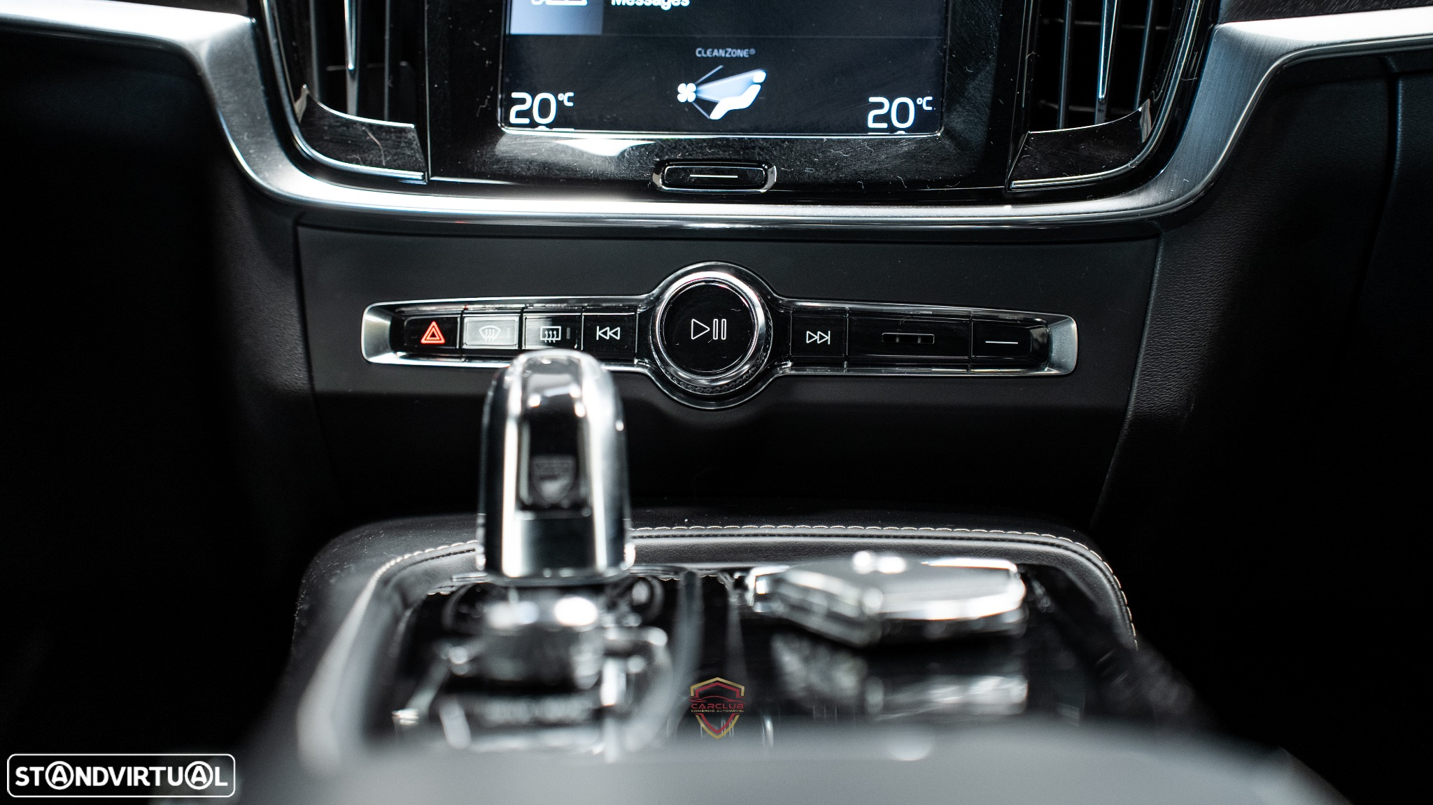 Volvo S90 2.0 T8 R-Design AWD Geartronic - 31