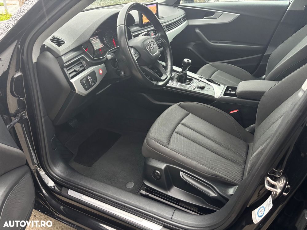 Audi A4 Avant 2.0 TDI Design - 19