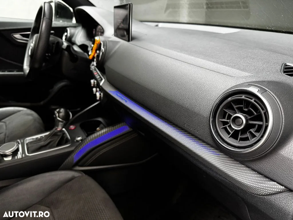 Audi SQ2 TFSI quattro S tronic - 4