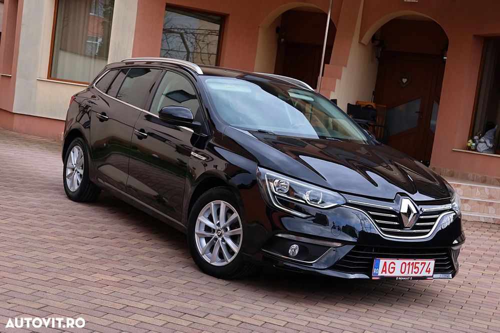 Renault Megane ENERGY dCi 110 Start & Stop Bose Edition - 11