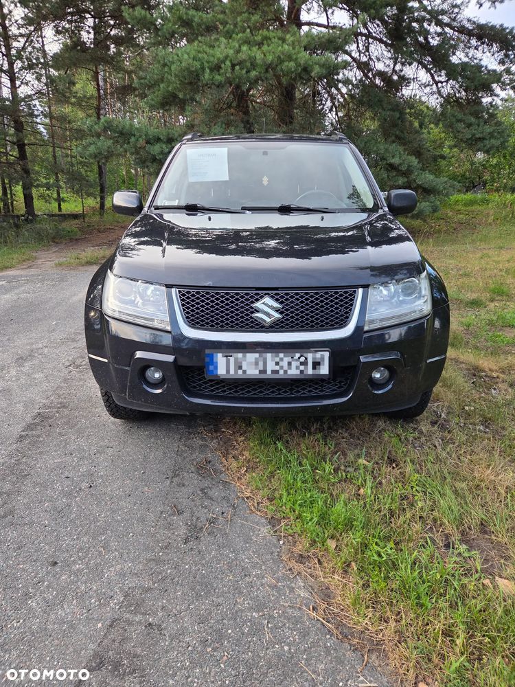Suzuki Grand Vitara 2.0 - 3