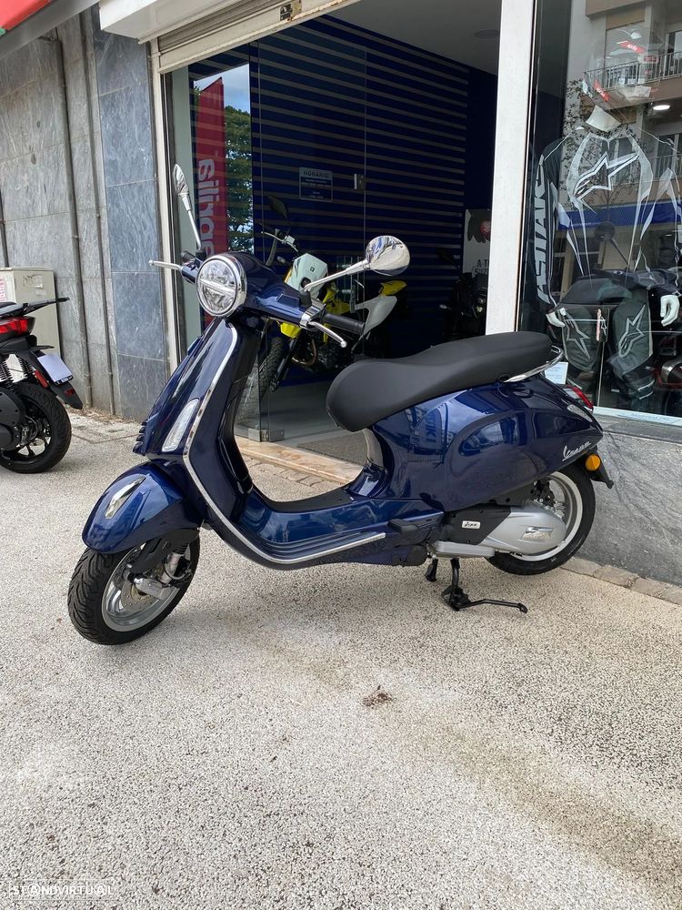 Vespa Primavera 125 - 2