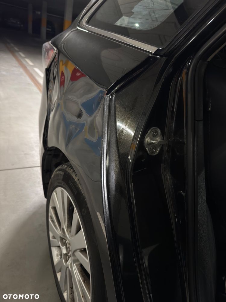 Mazda 6 2.0 CD Exclusive + - 9