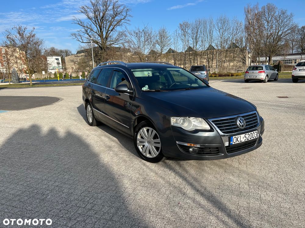 Volkswagen Passat 2.0 TDI DSG Highline - 1