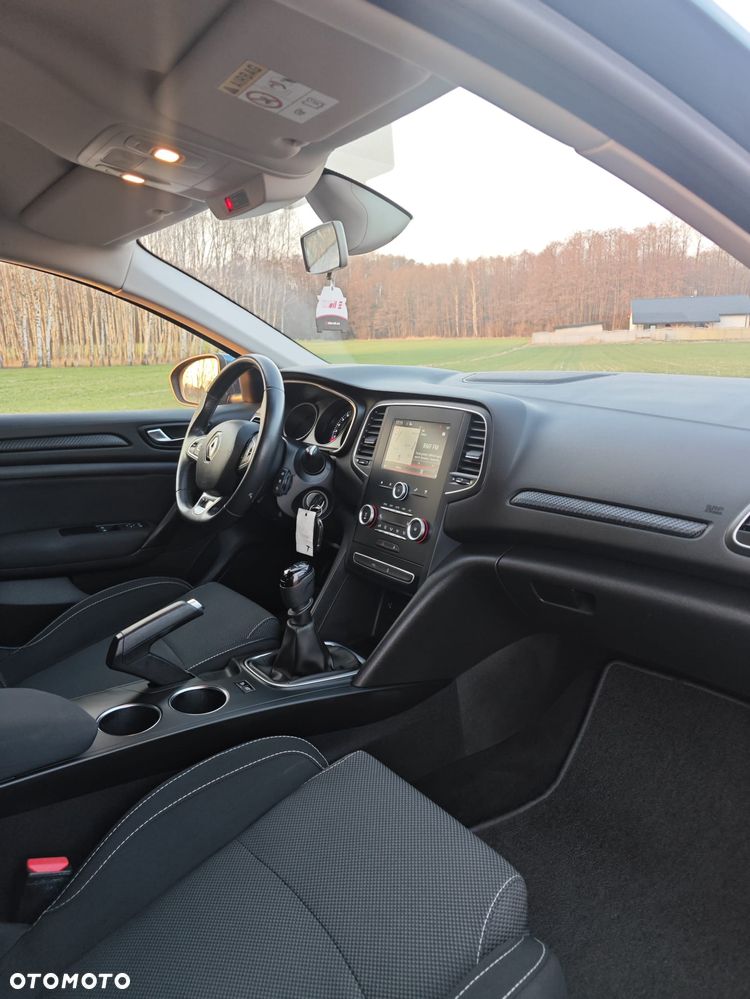 Renault Megane 1.2 Energy TCe Life - 19