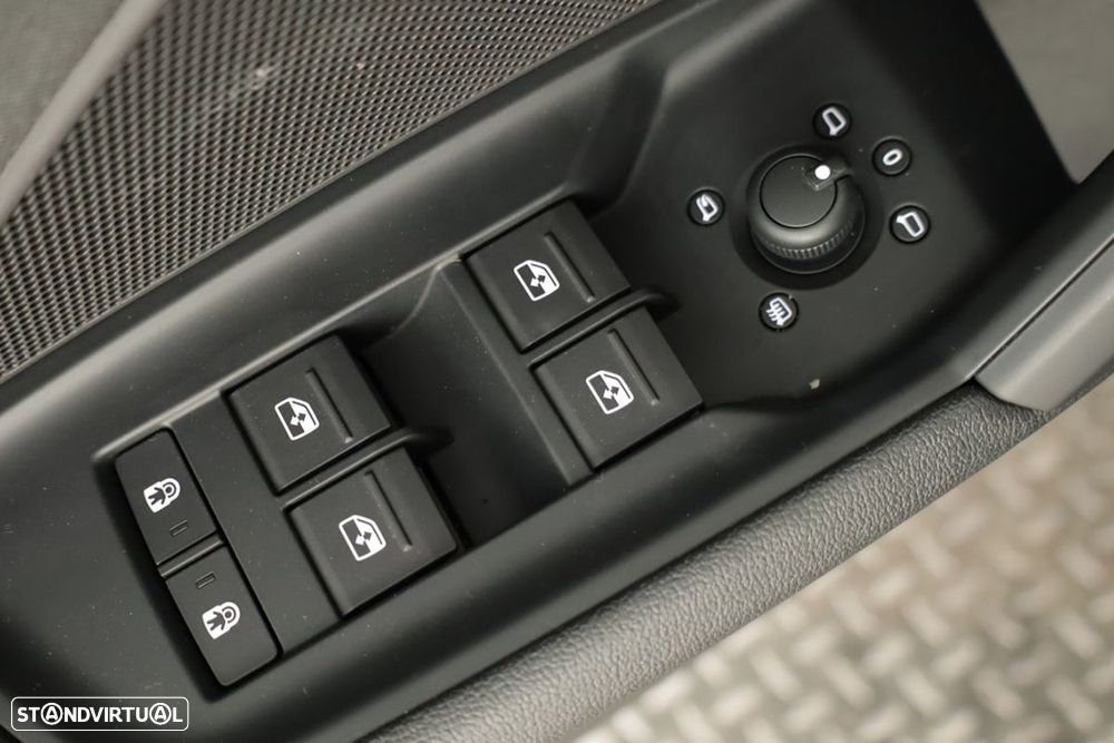 Audi A3 Sportback 45 TFSIe S line — fotografia 18