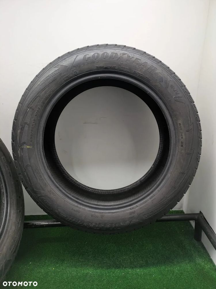 Opony zimowe 235/55/19 Goodyear Ultragrip Performance - 8