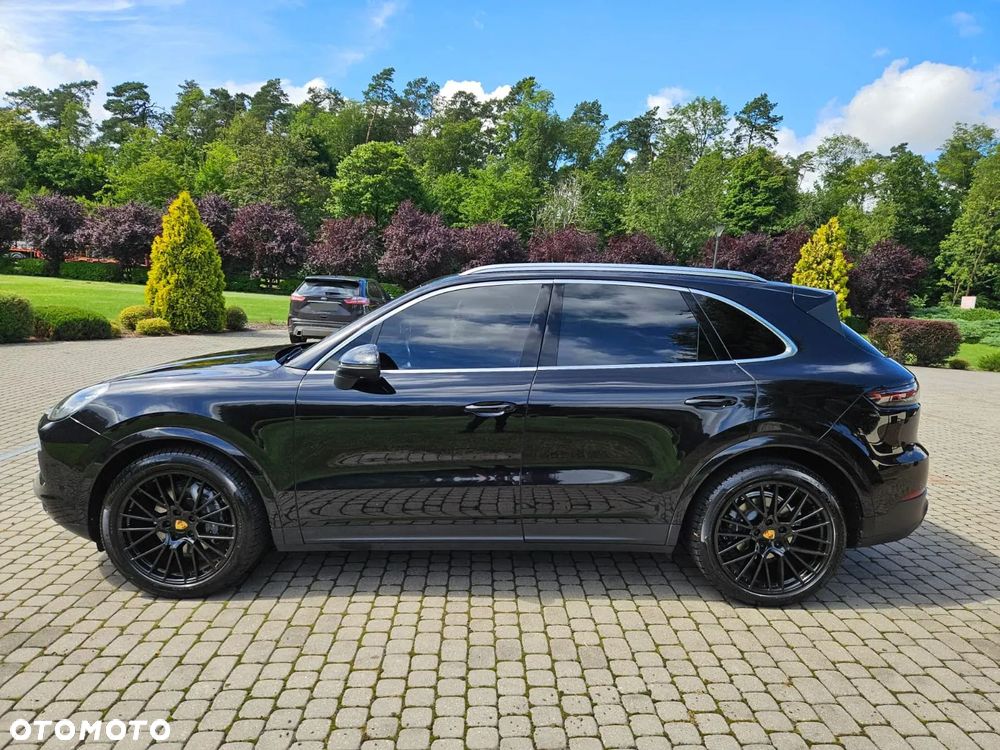 Porsche Cayenne Standard - 23