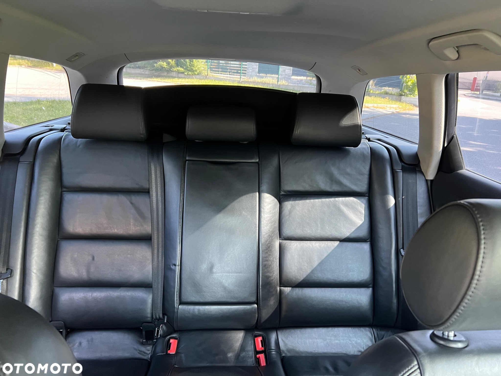 Audi A6 Avant 2.4 multitronic - 32