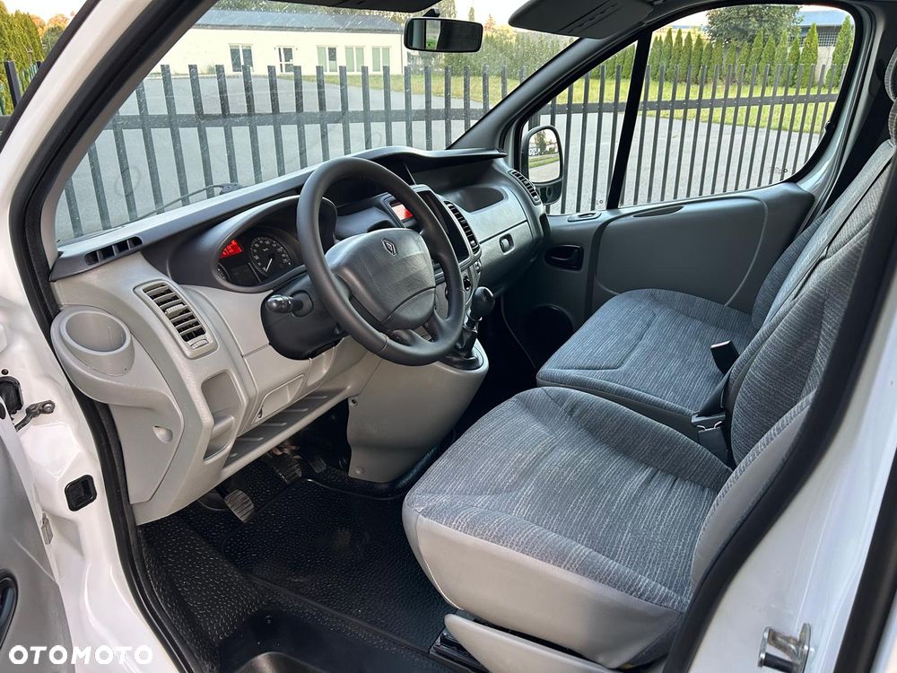 Renault Trafic - 20