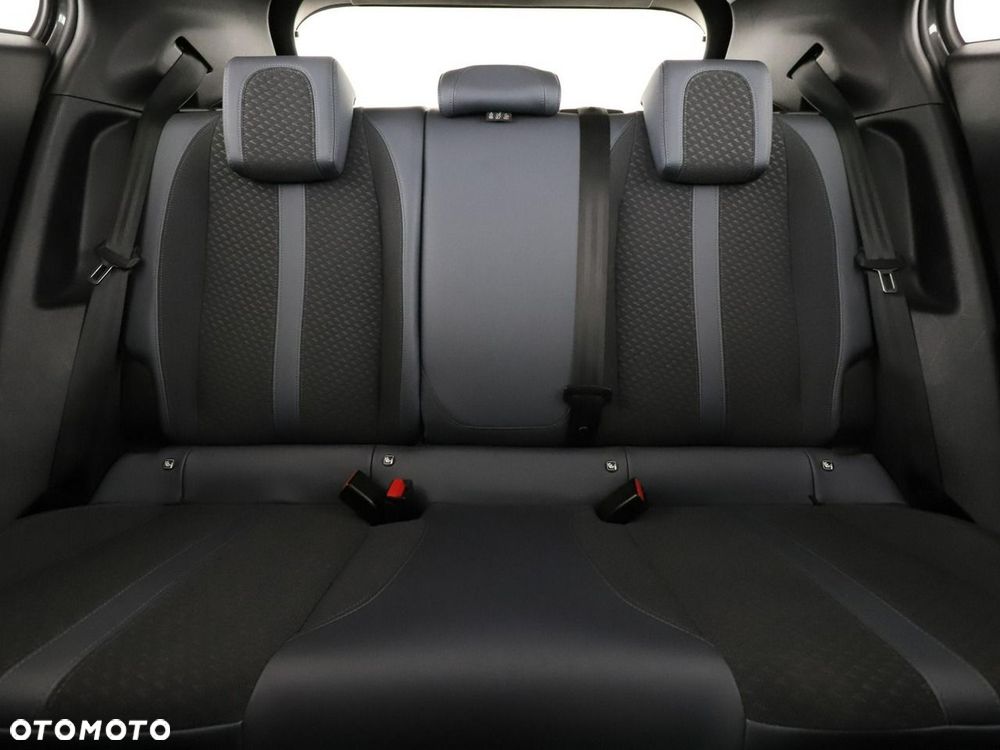 Peugeot 2008 BlueHDi 130 EAT8 Allure - 19