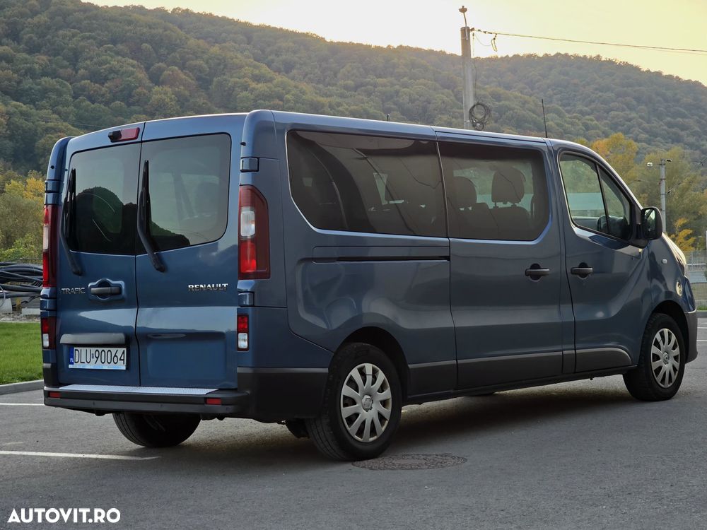 Renault Trafic 2.0 Blue dCi 145 Combi L2H1 7+1 locuri Expression - 3