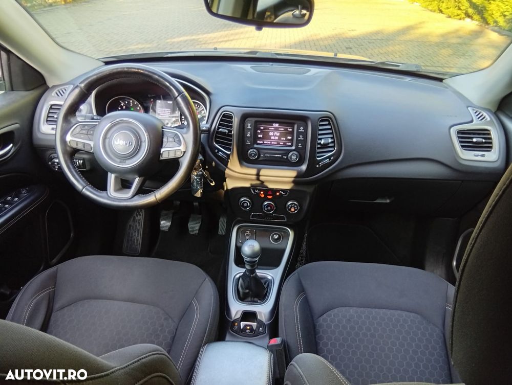 Jeep Compass - 6